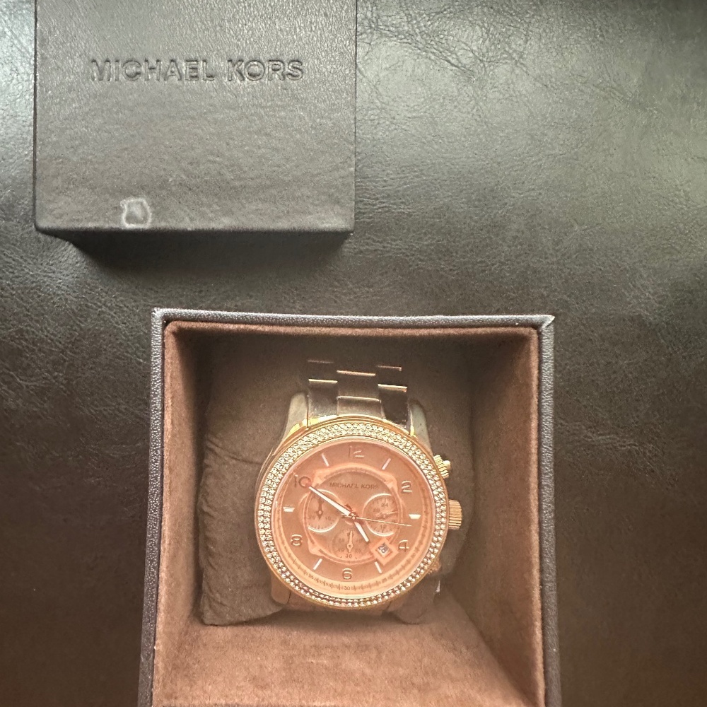 Michael Kors rose gold watch